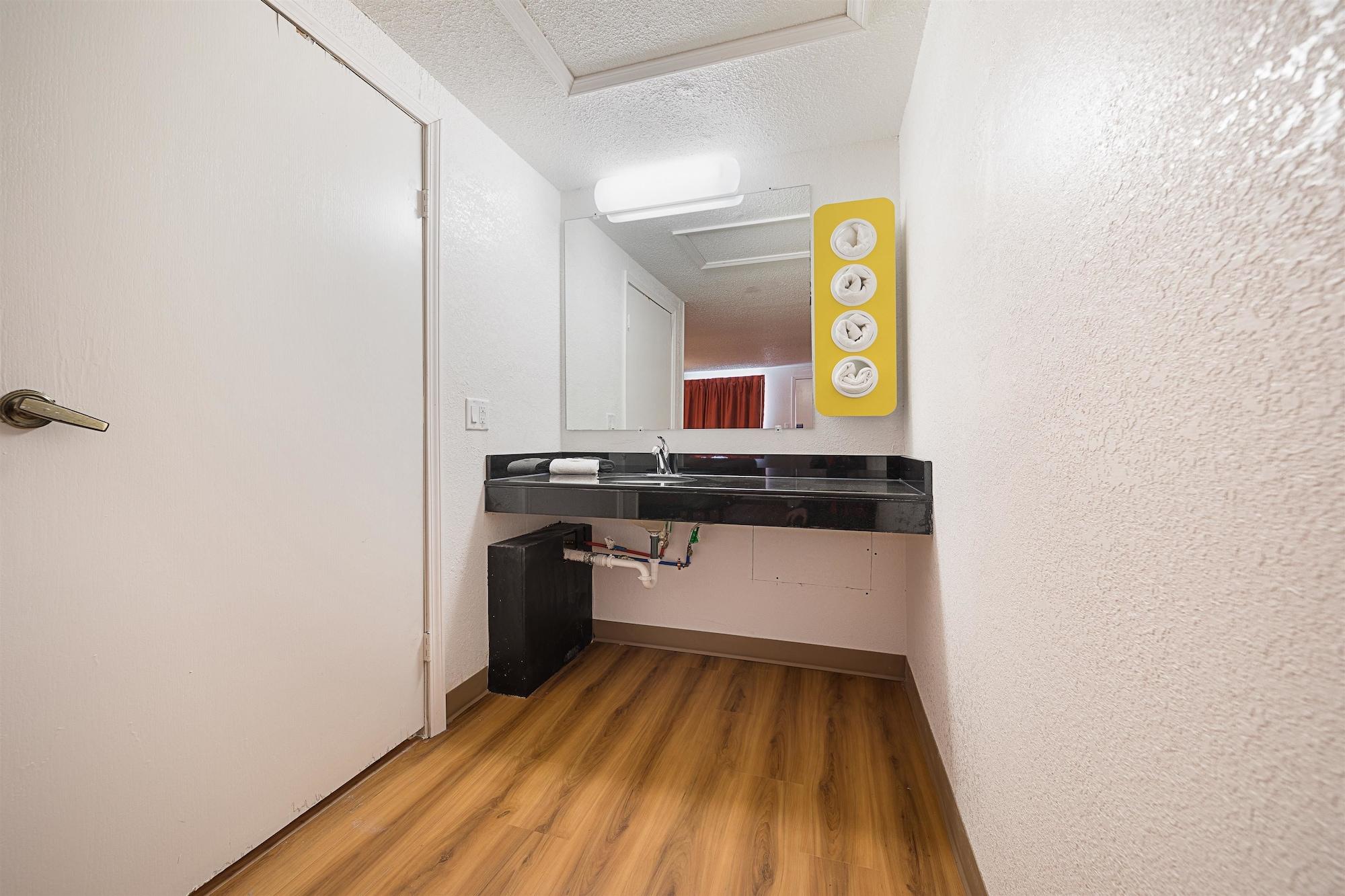 Motel 6-Hamburg, Ny Екстер'єр фото